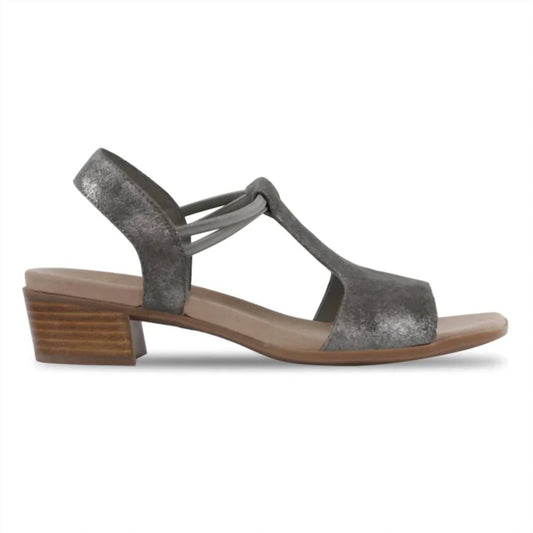 Munro - Women's Susan Sandal