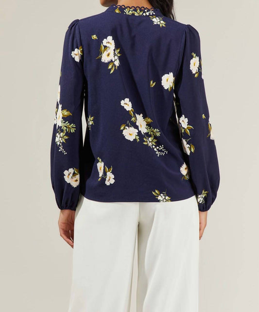Sugarlips - Arlene Floral Split Neck Blouse