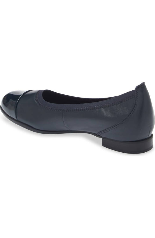 Munro - Women's Mila Ballet Flat