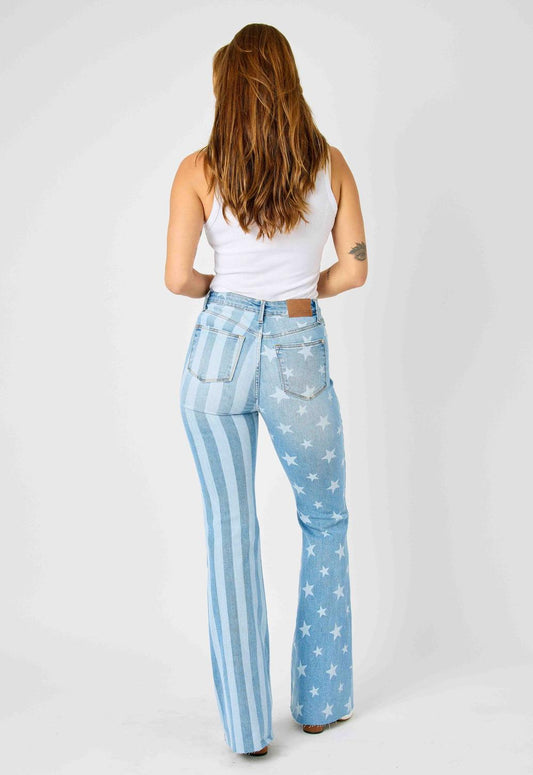 Judy Blue - Stars & Stripes Bleach Discharge Flare Jean