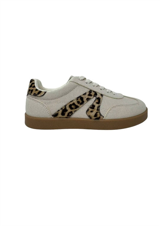 Very G - Women's Retro Sneaker