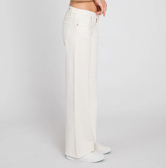 Letter To Juliet - LP429 Cream Genoa