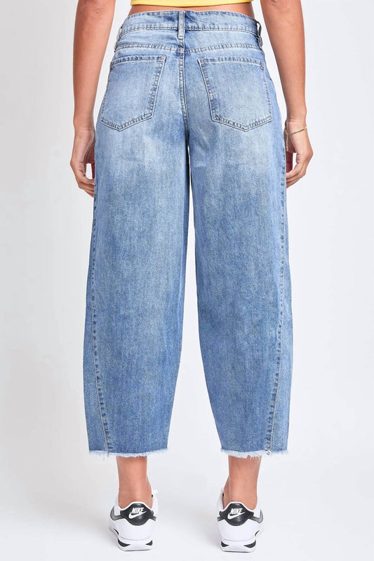 Ymi - Baggy Cropped Frayed Barrel Jeans