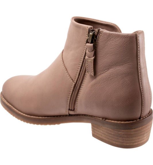 Softwalk - Roselle Ankle Bootie