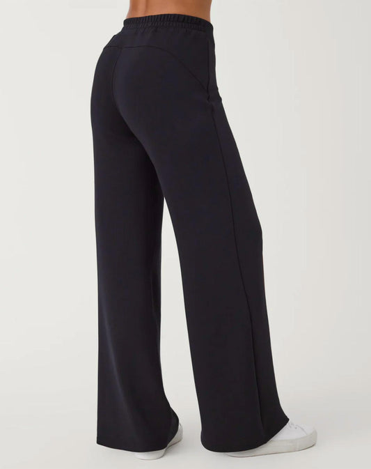 Spanx - Air Essentials Wide Leg Pant