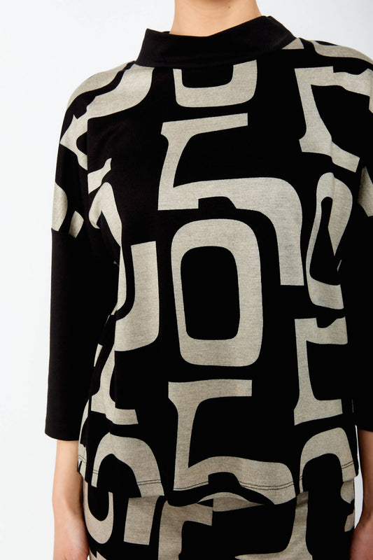 Frank Lyman - Graphic Print Pullover