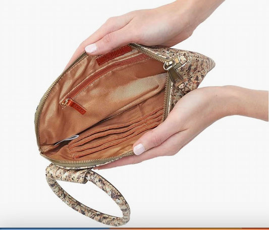 Hobo - Sable Wristlet