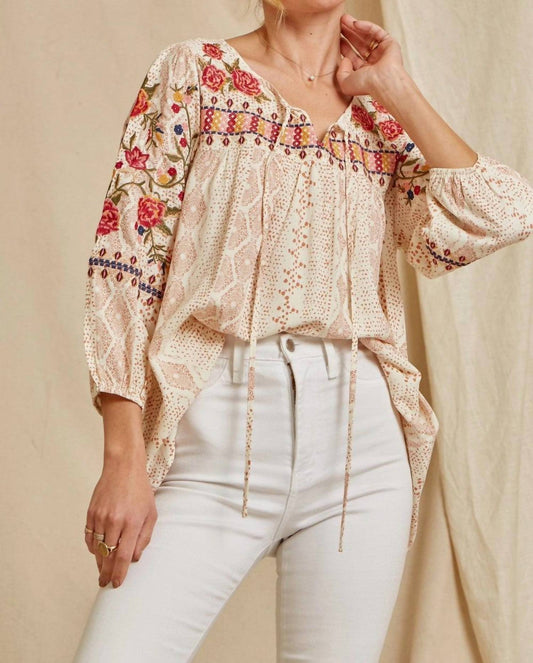 Andree By Unit - Floral Embroidered Babydoll Top