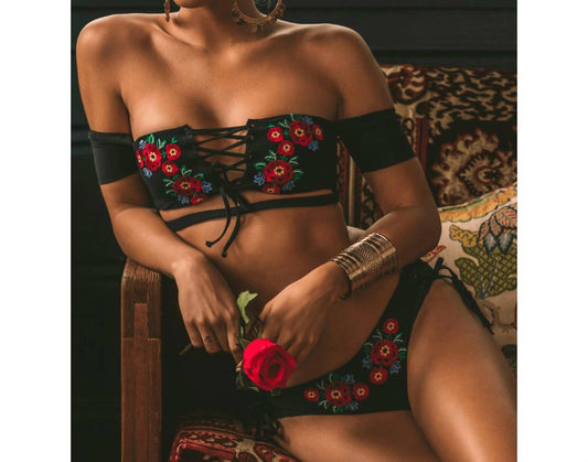 Soah - Women's Eve Bikini Top