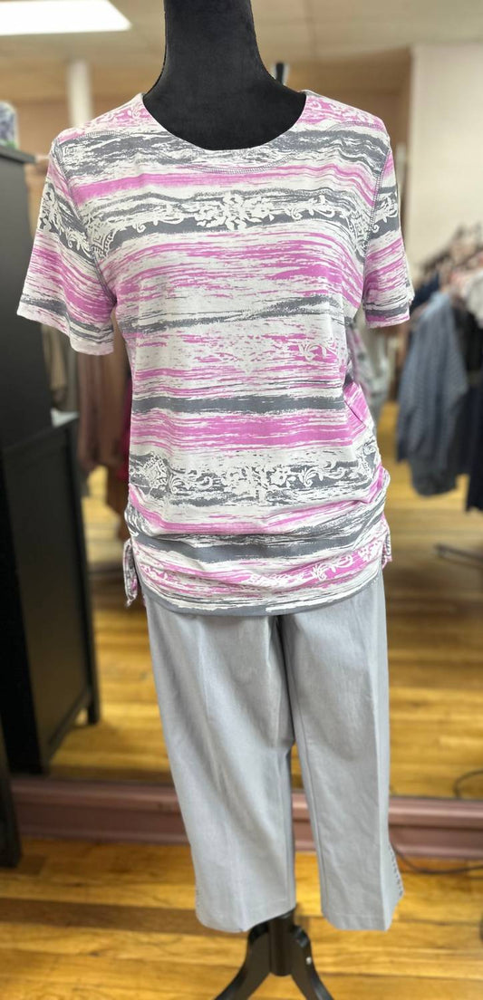 N Touch - Women's Capri Pants