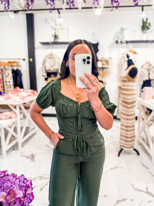 Lelis - Own The Moment Set