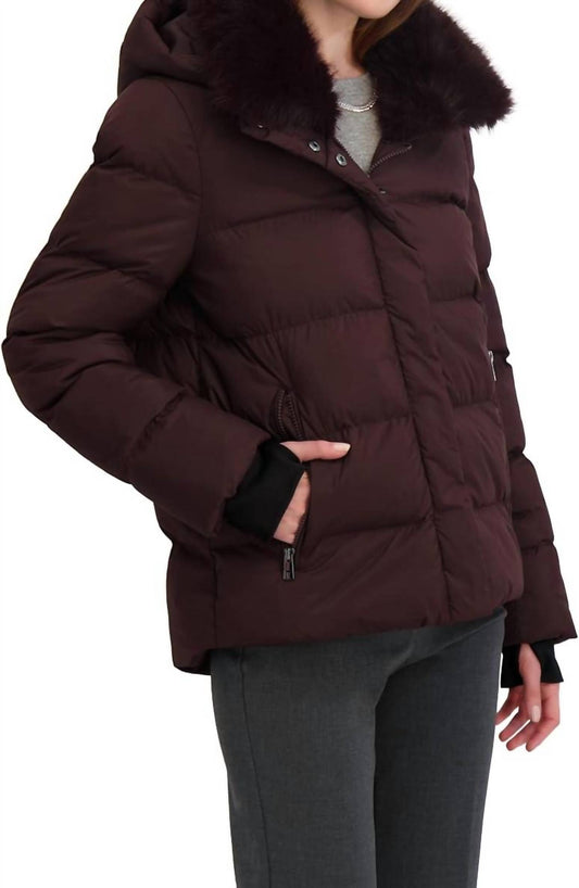 Tahari - Short Quilted Puffer Jacket With Faux Fur Collar & Detachable Hood