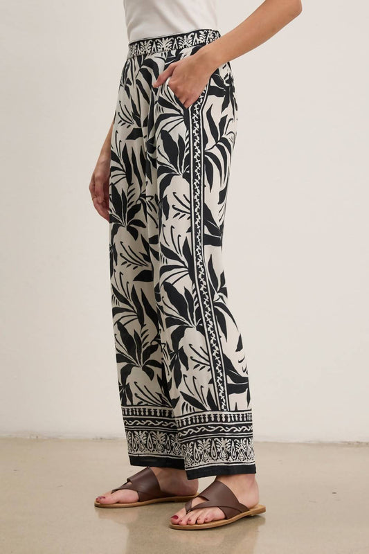 Velvet By Graham & Spencer - Claudia Fiji Print Pant
