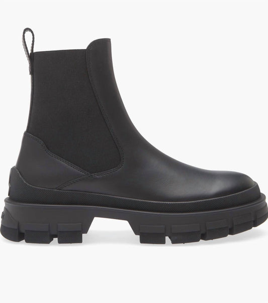 Moncler - Women's Hevea Lug Sole Chelsea Boot