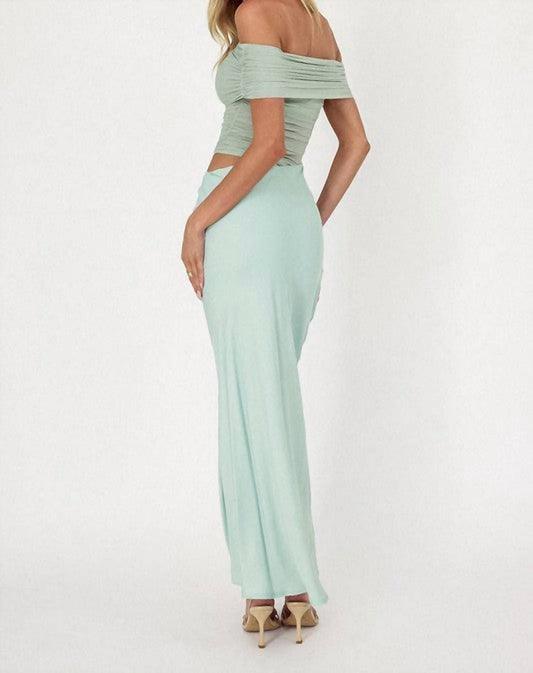 One & Only - Off The Shoulder Midi Dress