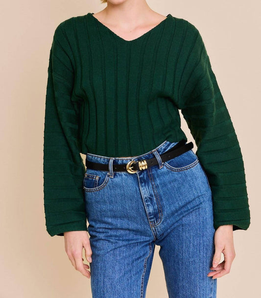 Le Lis - Pamela- Long Sleeve V-neck Sweater