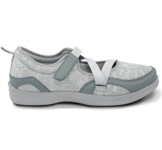 Apex - Women’s Mesh Mary Jane Shoes