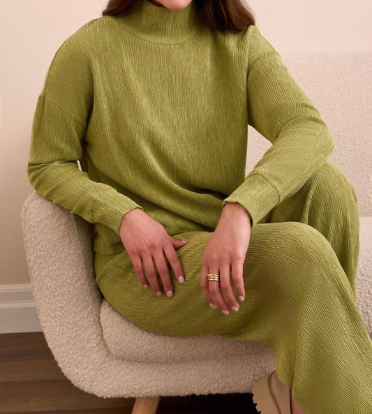 Tribal - Two-tone Crinkle Drop Shoulder Mock Neck Top