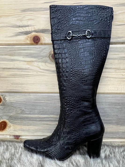 Manchester Cuban Heel Boots