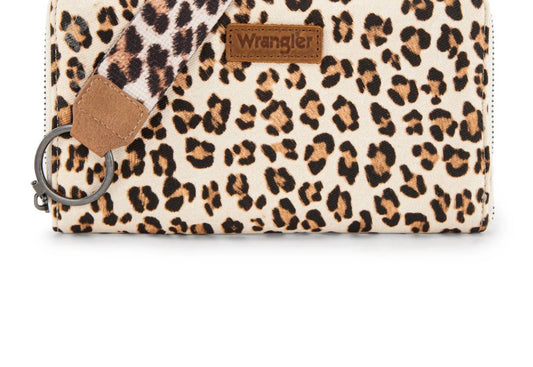 Wrangler - Leopard print wristlet wallet