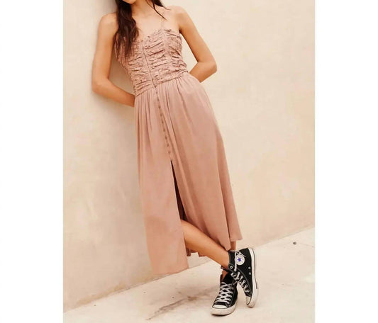 Promesa - Sweetheart Lace Midi Dress