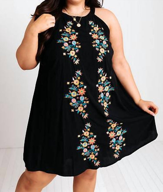 Savannah Jane - Kiwi Kisses Embroidered Shift Dress - Plus