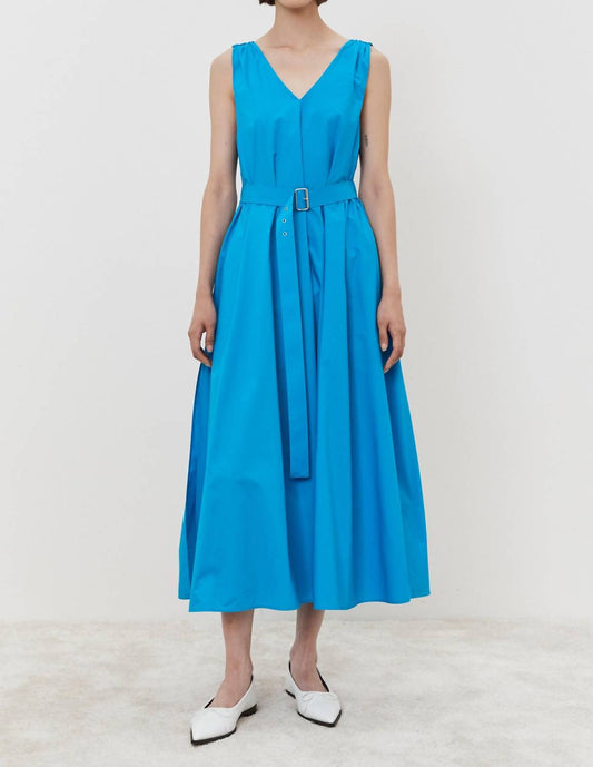 Meimeij - Sleeveless V-neck Dress