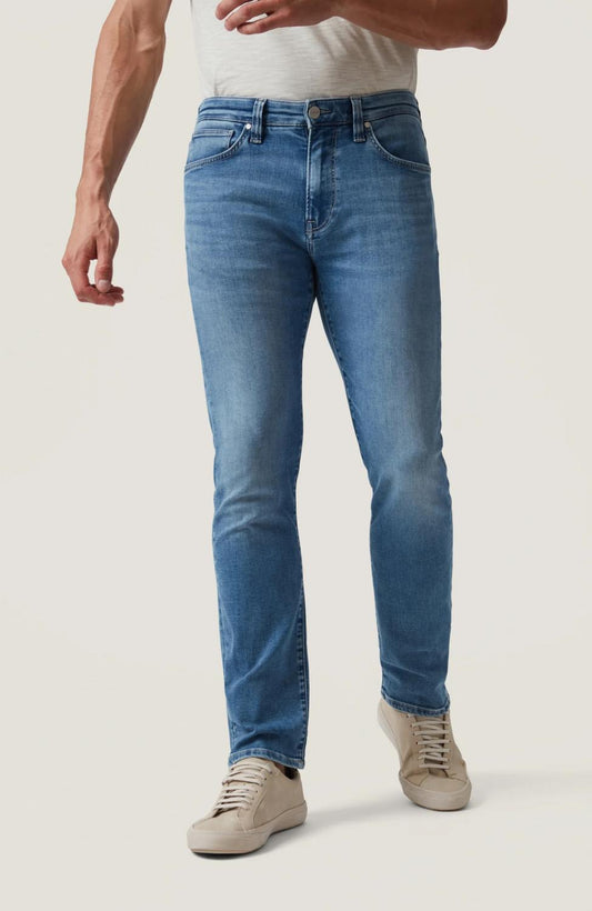 34 Heritage - Courage Straight Leg Ultra Jeans