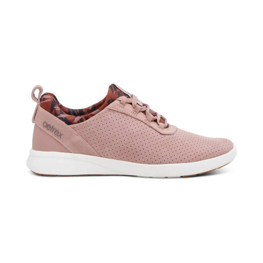 Aetrex - WOMEN'S KORA ARCH SUPPORT SNEAKERS