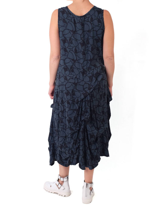 Bodil - Sleeveless Midi Dress