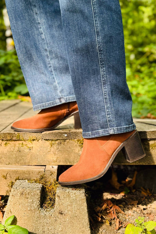 Seychelles - Women's Pretty Little Bird Boot