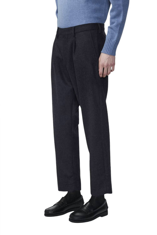 Nn07 - TAPERED LEG TROUSER