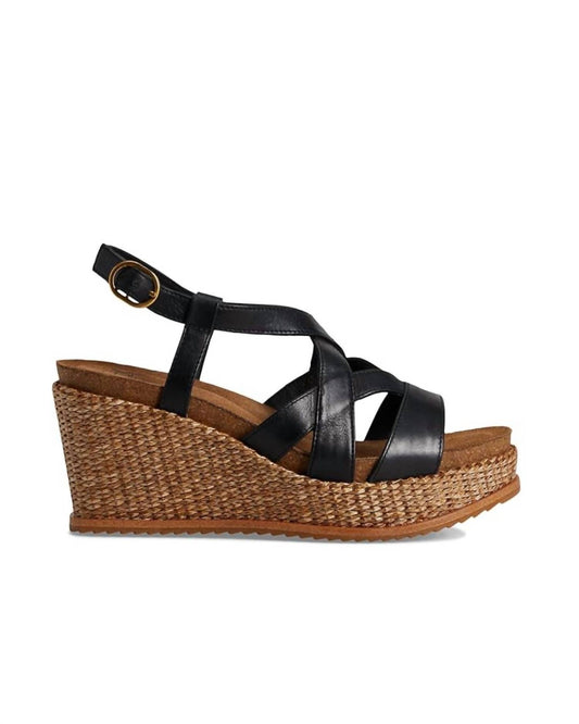 Sofft - Women's Devyn Wedge Sandal