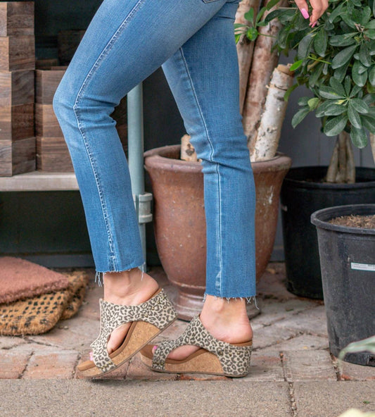 Kancan - Crossover Waist Straight Leg Jeans