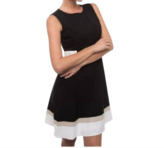 Calvin Klein - Colorblock Sleeveless A-line Dress