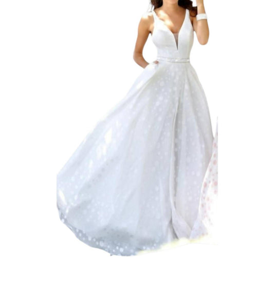 Karishma Creations - Elegant Printed Sleeveless Gown