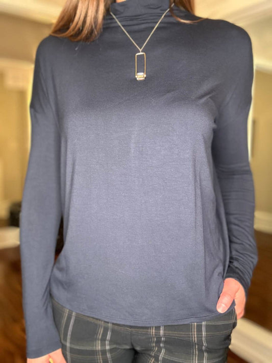 Iltm - Morgan Turtle Neck