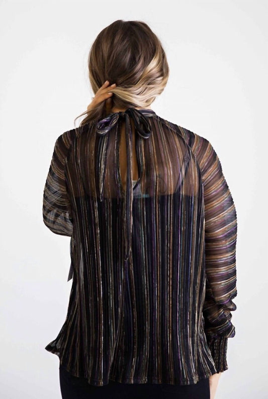 Karlie - METALLIC STRIPE PUFF SLEEVE TOP