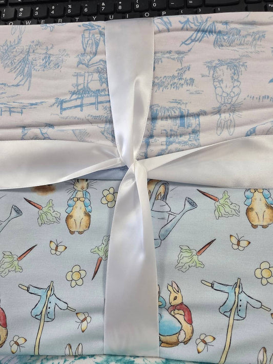 Charlies Project - Kids Peter Rabbit Bamboo Blanket