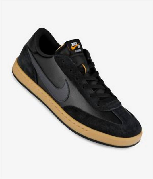 Nike - Men's SB FC Classic Shoes