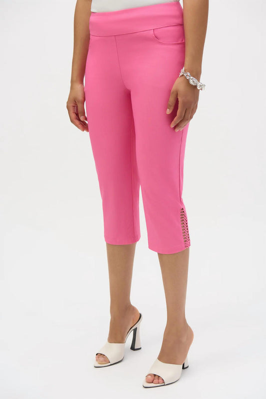 Joseph Ribkoff - Pull On Guipure Capri Pants