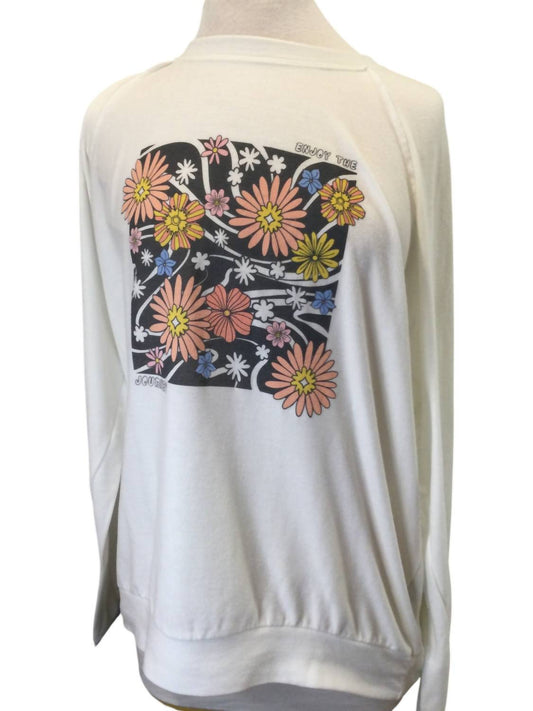 Good Hyouman - Mary Beth Trust The Flower Tee