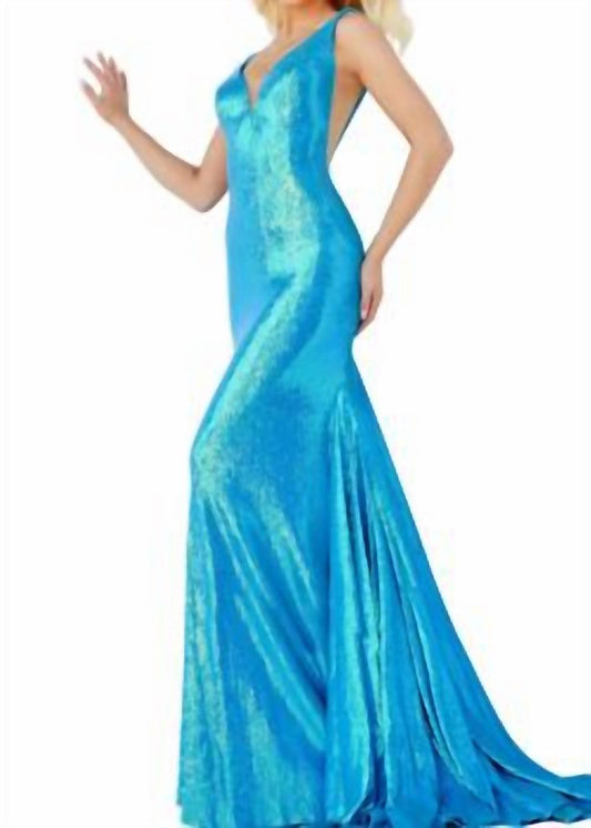 Jovani - Long Plunging Prom Gown