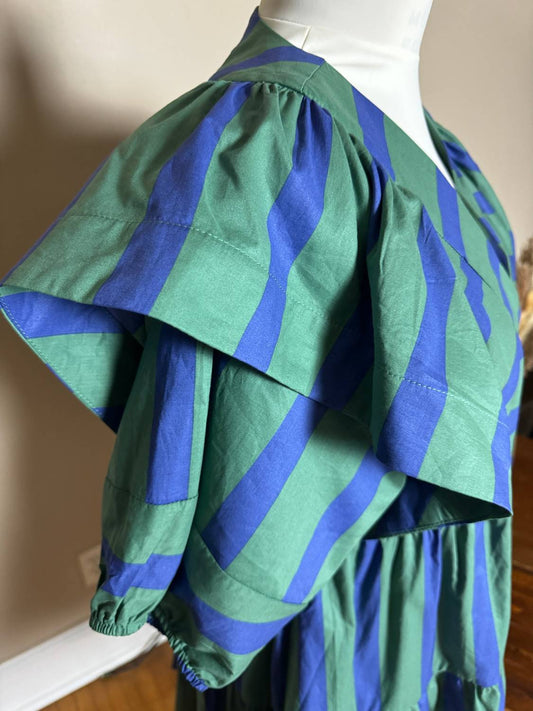 Entro - Women's Breanne V-neck Puff Sleeve Stripe Dress