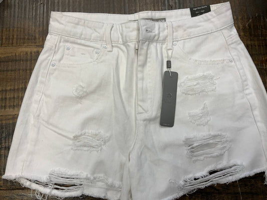 Distressed Short