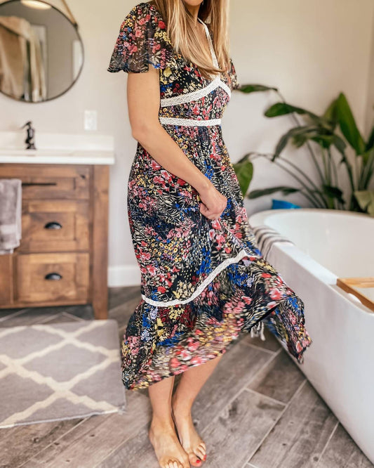 In - Loom - Bright Floral Chiffon Midi Dress - black - clothing - dresses