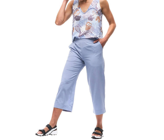 Indyeva - Halka Tank Top - beige - clothing - floral