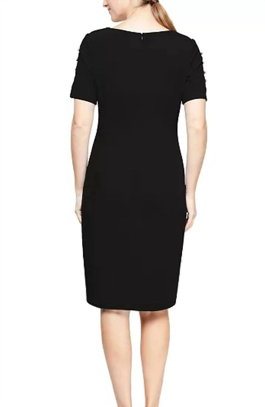 EMBELLISHED SHORT SCOOP NECK SHEATH DRESS