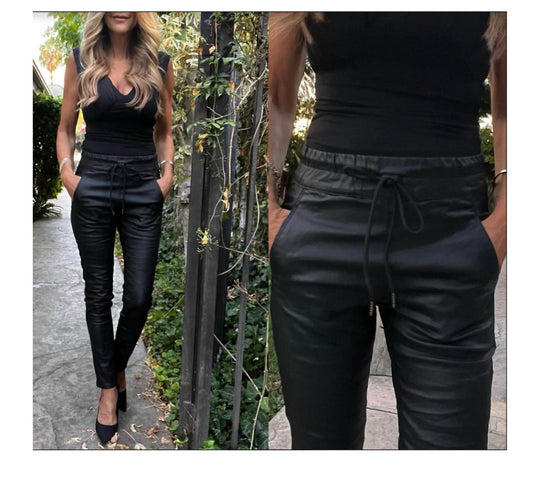 Bevy Flog - shely black check Og