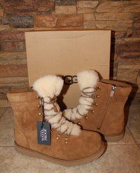 Ugg - Girl's Viki Waterproof Boots